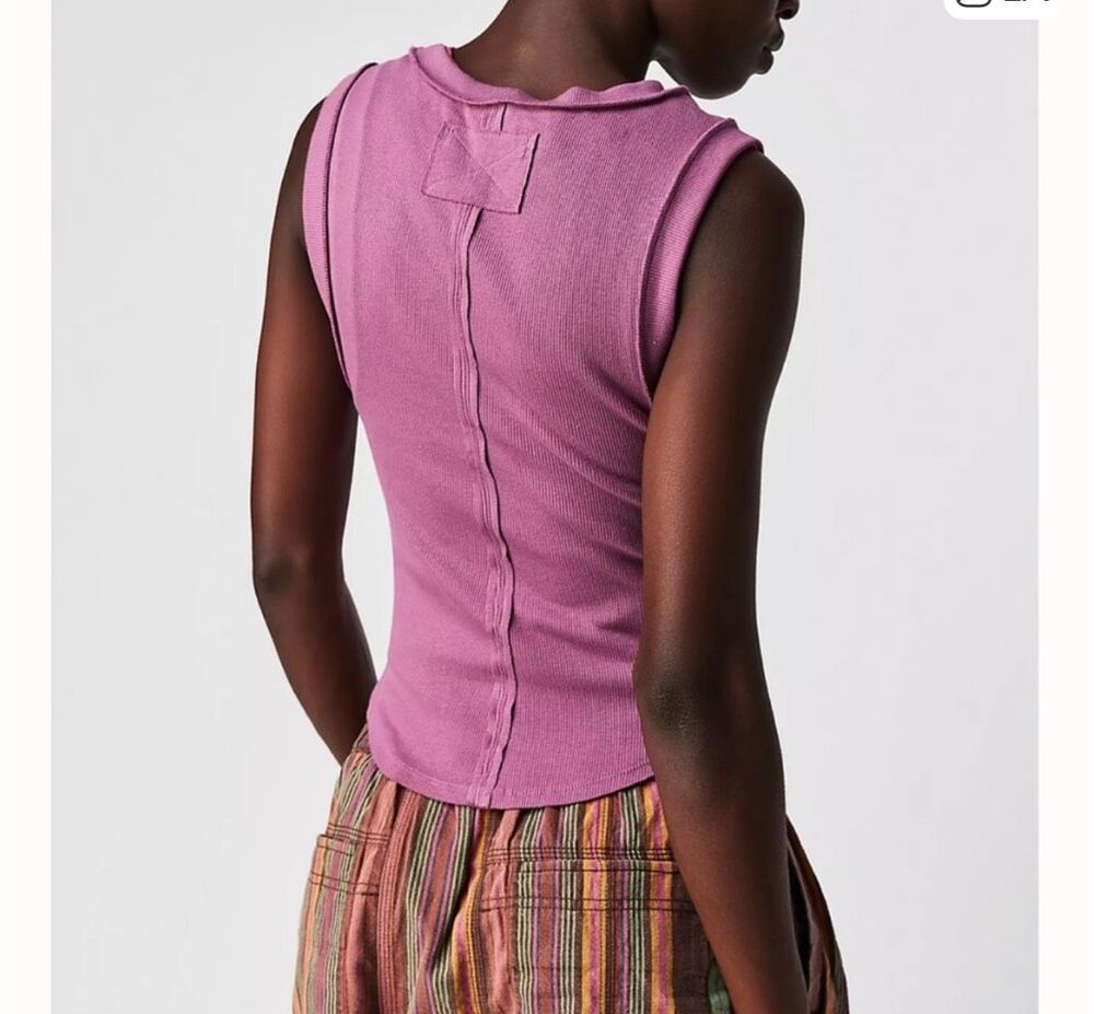 Free People X We The Free Kate Ribbed Stretch Tank Top Grape Womens S NEW - Picture 2 of 8